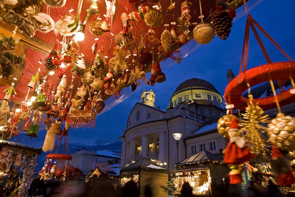 Mercatini Di Natale Di Merano.Merano E Bolzano In Un Weekend Di Dicembre Mercatini Di Natale Ed Offerte Turismo News