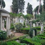 Cimitero Acattolico di Roma: uno degli angoli più belli della città